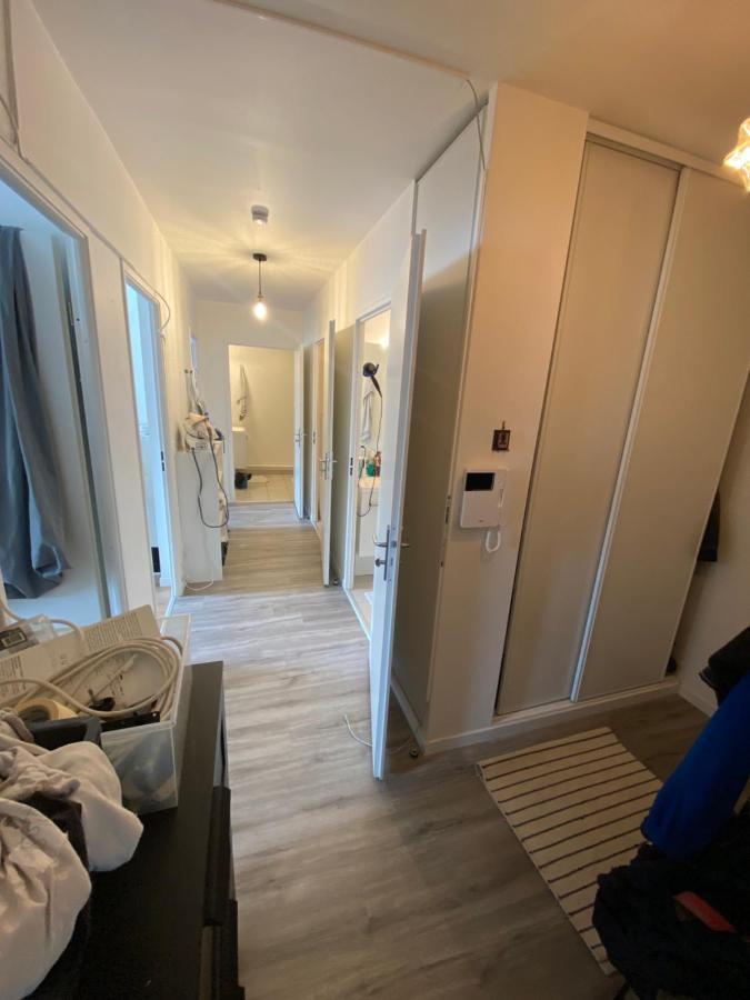 Super Chambre Avec Bureau Courcouronnes エクステリア 写真